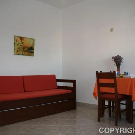 Apartment Margaritis *